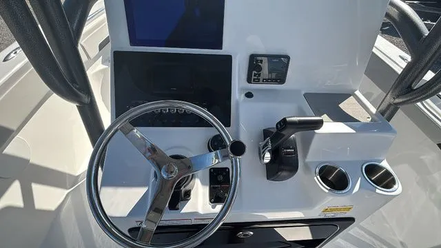 Slide: The Image of Sea Pro 222 Center Console 2025 - 21