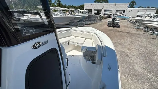 Slide: The Image of Sea Pro 242 CC 2025 - 24