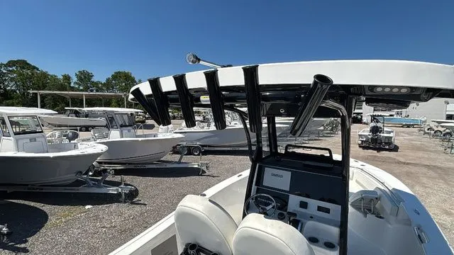 Slide: The Image of Sea Pro 242 CC 2025 - 29