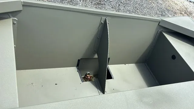 Slide: The Image of Tracker 1754 JON 2025 - 14