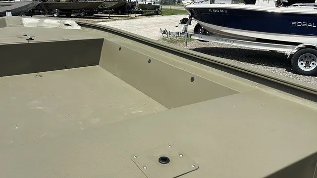 Slide: The Image of Tracker 1754 JON 2025 - 18