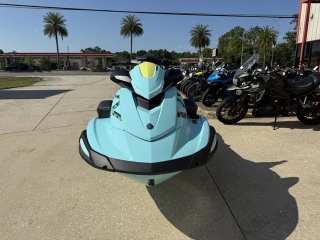 Slide: The Image of Yamaha VX Limited HO 2025 - 5