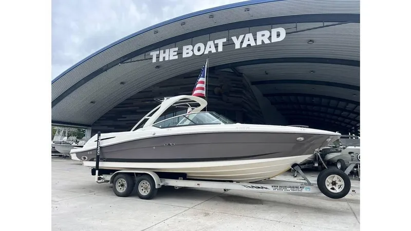 The Image of 2008 Sea Ray 270SLX boat on trailer at The Boat Yard. - 0