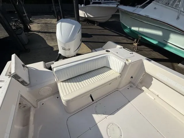 Slide: The Image of Grady-White Voyager 248 2001 - 9