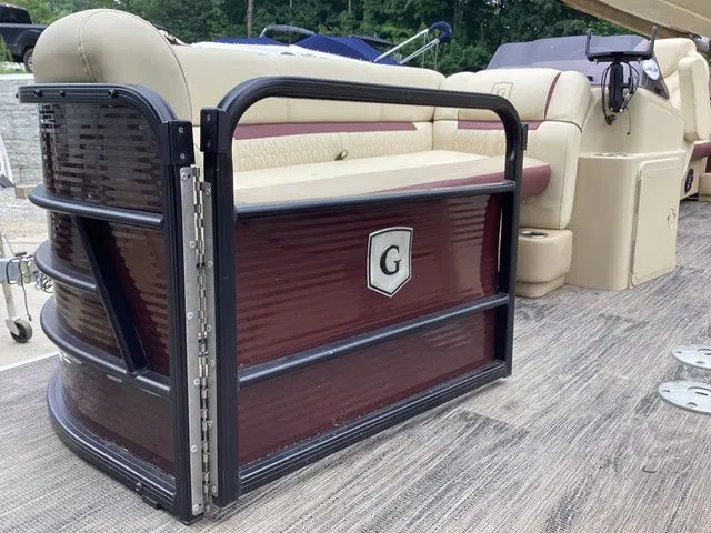 Slide: The Image of Godfrey SW2186SB 2020 - 10