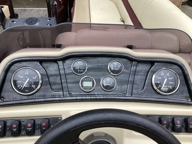 Slide: The Image of Godfrey SW2186SB 2020 - 14