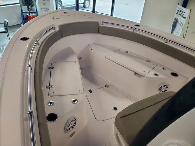 Slide: The Image of Sportsman Open 212 Center Console 2025 - 3