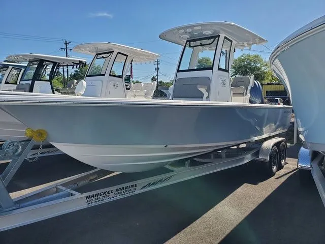 The Image of Sportsman Masters 247OE Bay Boat 2025 - 1