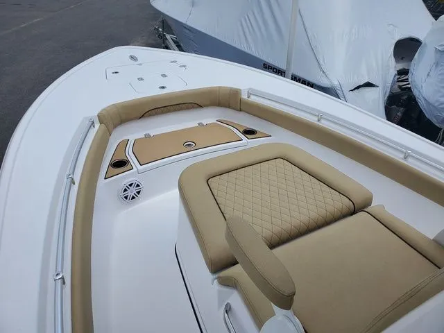 Slide: The Image of Sportsman Masters 247OE Bay Boat 2025 - 3