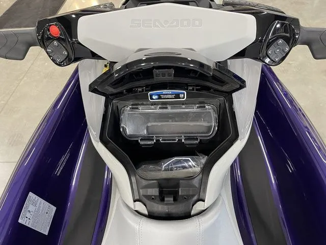 Slide: The Image of Sea-Doo GTI 2025 - 16