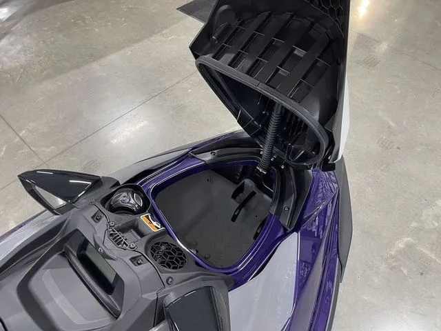 Slide: The Image of Sea-Doo GTI 2025 - 20