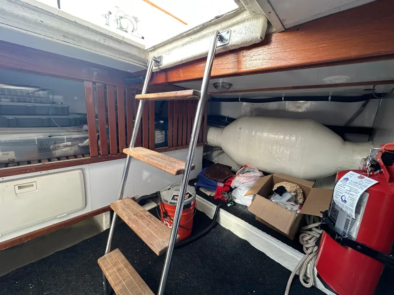 Slide: The Image of Ocean Alexander Pilothouse 1985 - 87