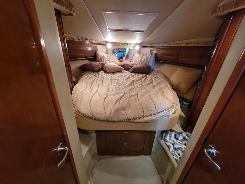 Slide: The Image of Forward Berth - 28