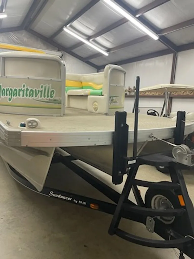 Slide: The Image of Sundancer Pontoons Tritoon 2006 - 4