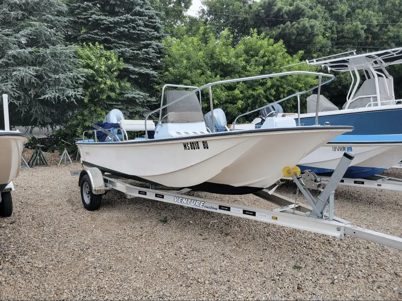 Slide: The Image of Boston Whaler 17 Montauk 1965 - 0