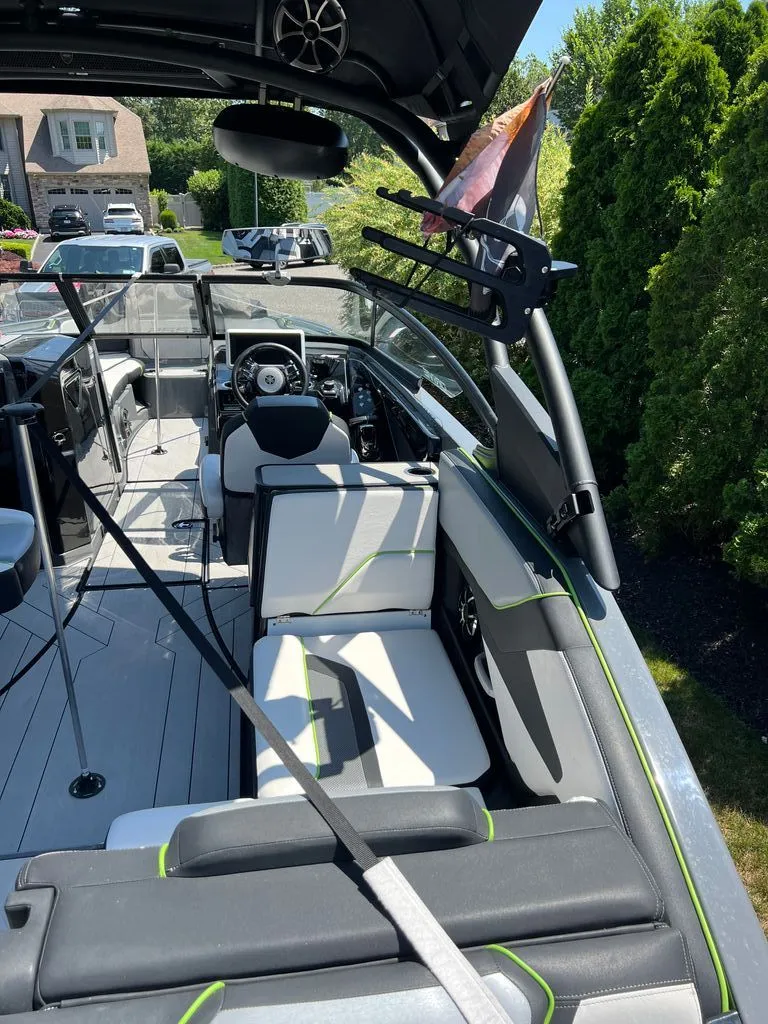 Slide: The Image of Yamaha 255XD 2021 - 13