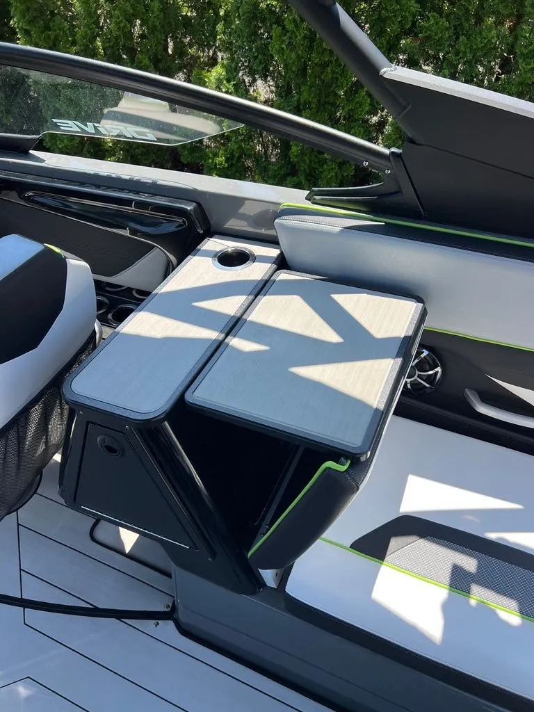 Slide: The Image of Yamaha 255XD 2021 - 17