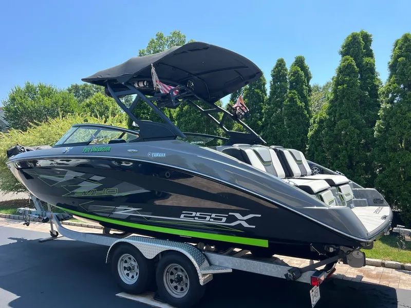 Slide: The Image of Yamaha 255XD 2021 - 2