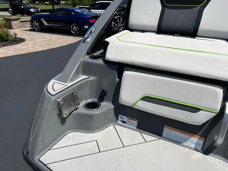 Slide: The Image of Yamaha 255XD 2021 - 27