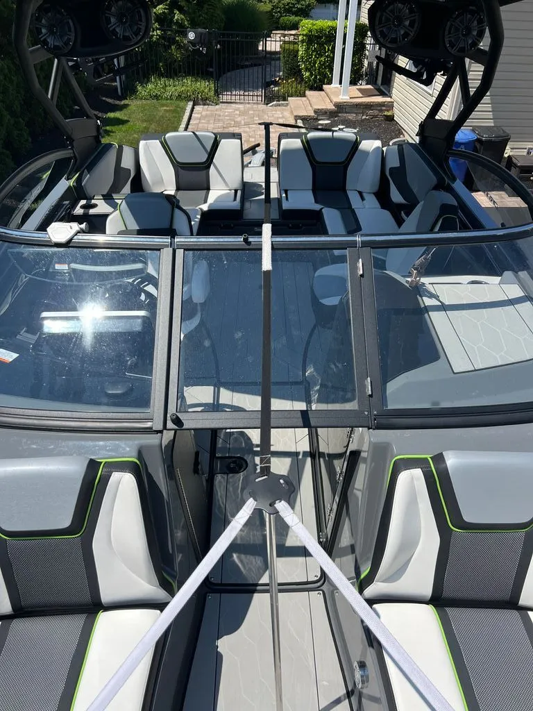 Slide: The Image of Yamaha 255XD 2021 - 3