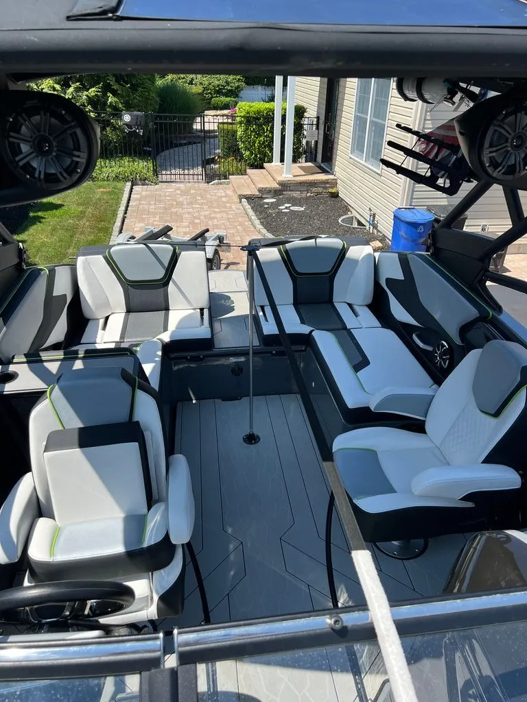 Slide: The Image of Yamaha 255XD 2021 - 9