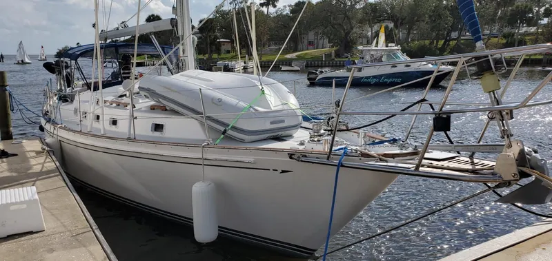 Slide: The Image of Brewer 44 Cutter Rig 1989 - 8