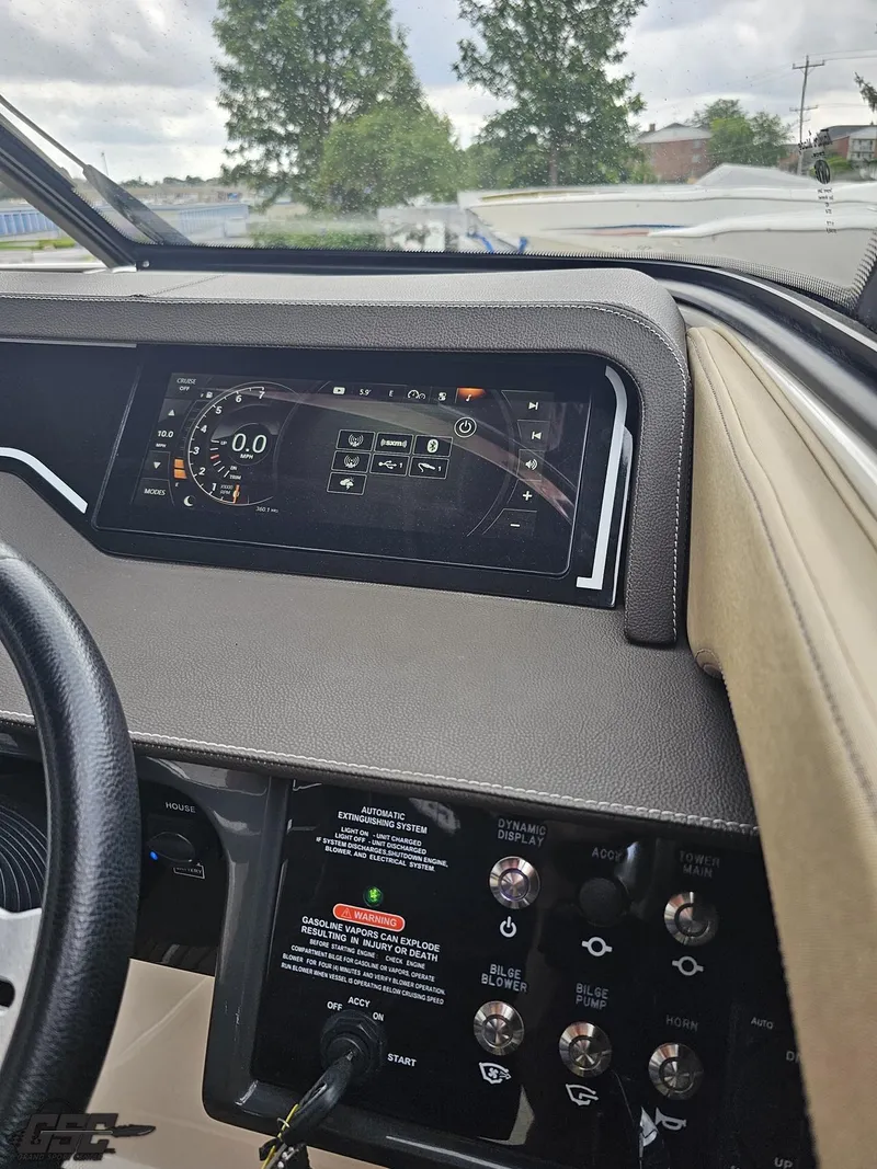 Slide: The Image of Sea Ray 250 SLX 2016 - 62