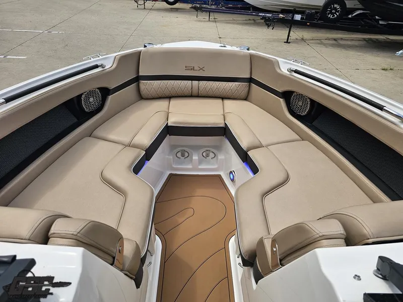 Slide: The Image of Sea Ray 250 SLX 2016 - 72