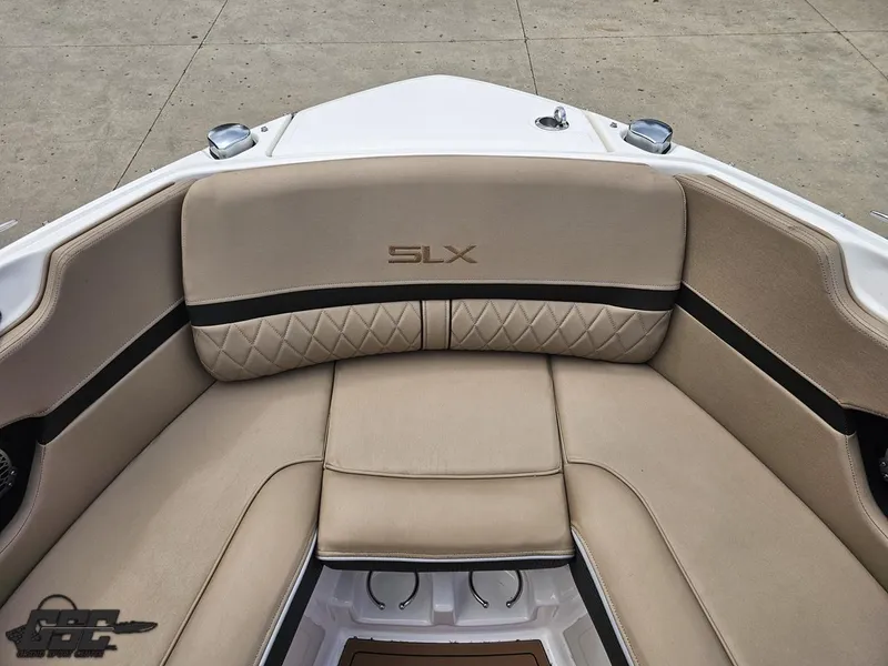 Slide: The Image of Sea Ray 250 SLX 2016 - 78
