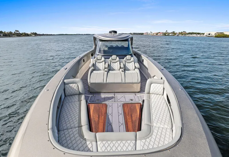 Slide: The Image of Mystic Powerboats M5200 2024 - 51