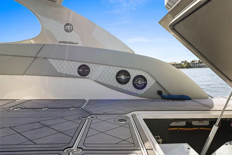 Slide: The Image of Mystic Powerboats M5200 2024 - 58