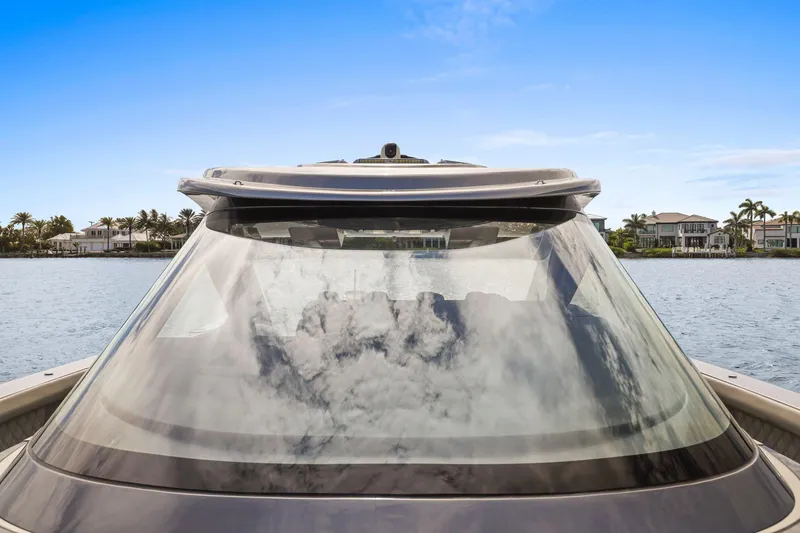 Slide: The Image of Mystic Powerboats M5200 2024 - 60