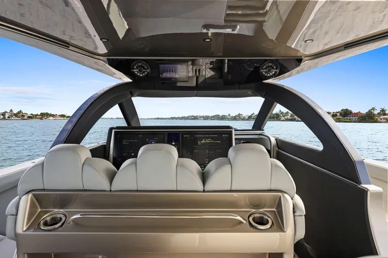 Slide: The Image of Mystic Powerboats M5200 2024 - 63