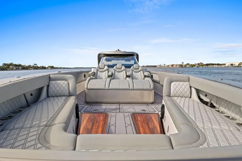 Slide: The Image of Mystic Powerboats M5200 2024 - 66