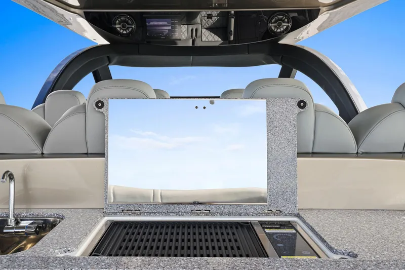 Slide: The Image of Mystic Powerboats M5200 2024 - 80