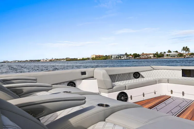 Slide: The Image of Mystic Powerboats M5200 2024 - 81