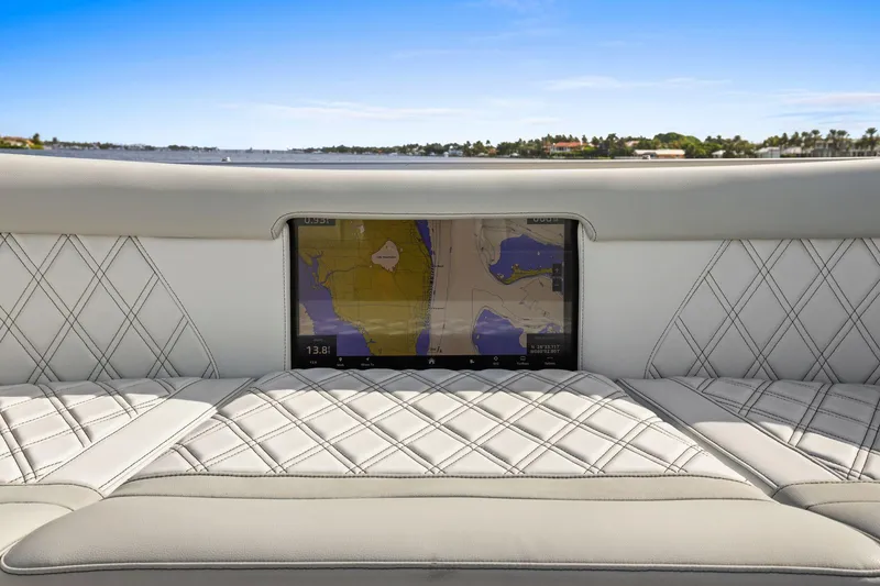 Slide: The Image of Mystic Powerboats M5200 2024 - 89