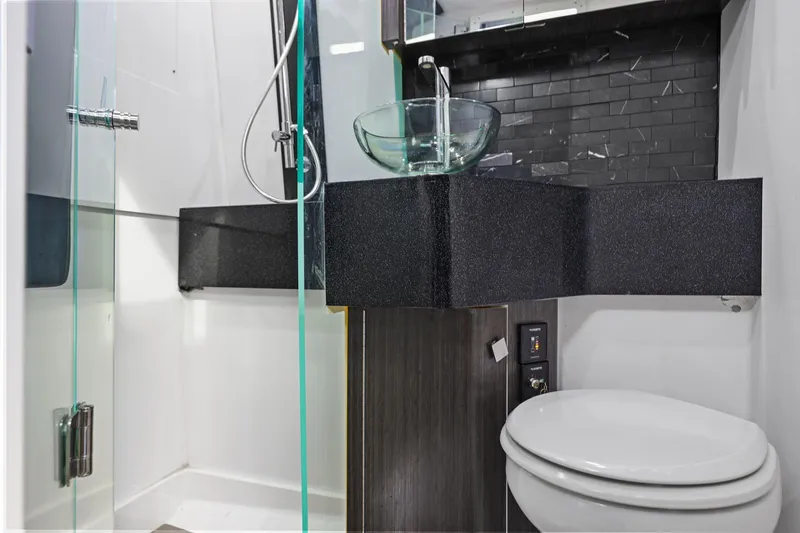 Slide: The Image of Mystic Powerboats M5200 2024 - 90