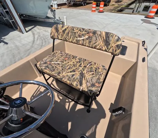 Slide: The Image of Carolina E Series E18 JVX CC Trailer Included 2026 - 10