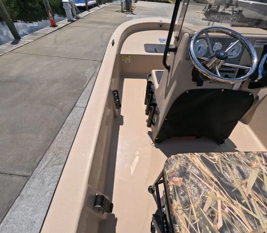 Slide: The Image of Carolina E Series E18 JVX CC Trailer Included 2026 - 9