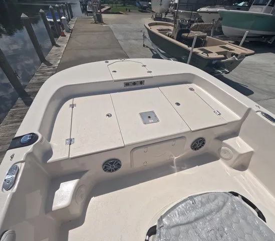 Slide: The Image of Carolina LS Series 19LS Trailer Included 2026 - 15