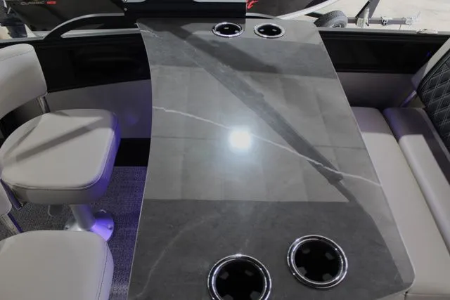 Slide: The Image of Barletta LUSSO L25UE 2026 - 32