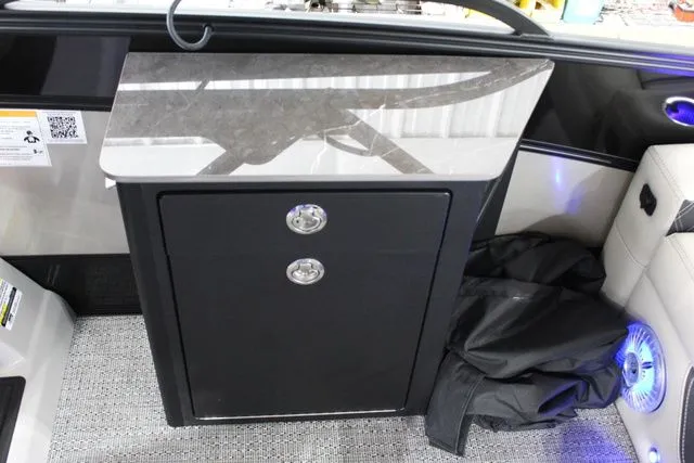 Slide: The Image of Barletta LUSSO L25UE 2026 - 34