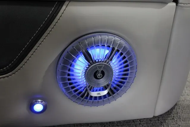 Slide: The Image of Barletta LUSSO L25UE 2026 - 37