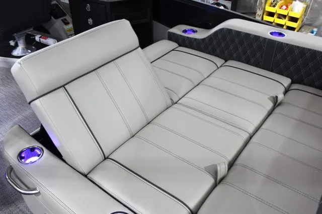 Slide: The Image of Barletta LUSSO L25UE 2026 - 38