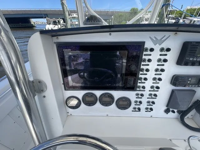 Slide: The Image of Southport 26 Center Console 2006 - 16
