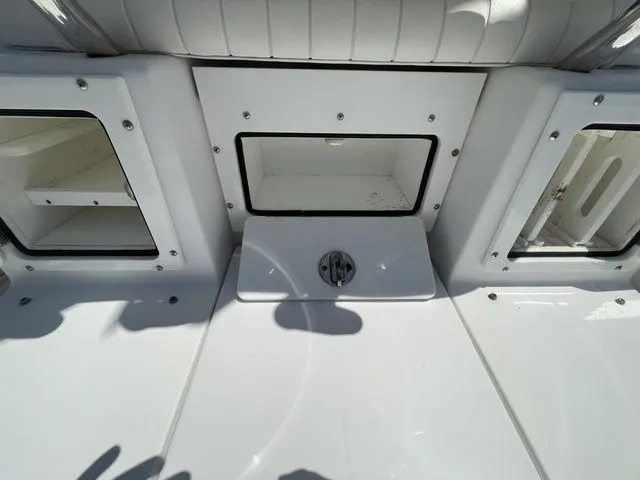 Slide: The Image of Southport 26 Center Console 2006 - 25