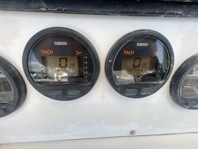 Slide: The Image of Southport 26 Center Console 2006 - 39