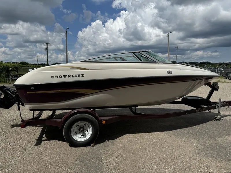 Slide: The Image of Crownline Boats 192 4.3 V6 Open Bow Runabout 2000 - 52
