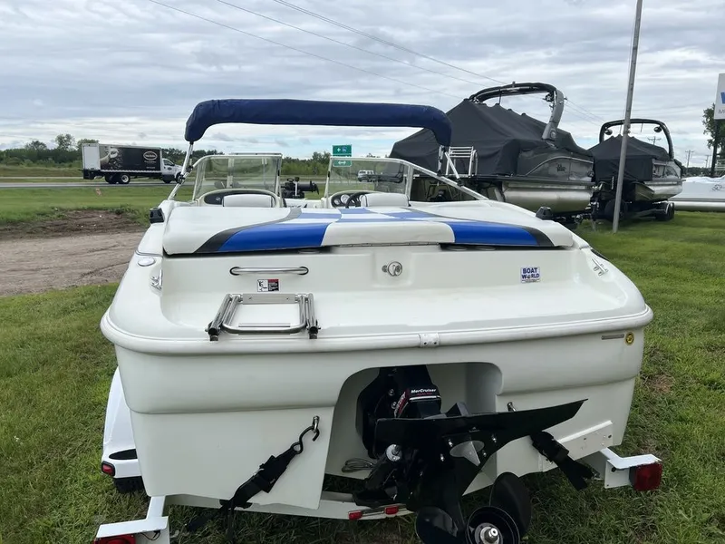 Slide: The Image of Starcraft 1710 GT Fish n Ski 2000 - 10